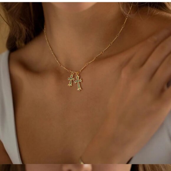 Sweet Gold Cross Pendant Necklace Simple Fashion Clavicle Chains Choker Gift Her - Picture 5 of 6